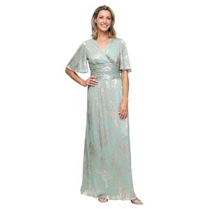 slny formal dresses S.L. Fashions 9127212 You cant help but to twirl a few times before you chass your way onto the dance floor in this flowy SLNY Womens Party Night Out
