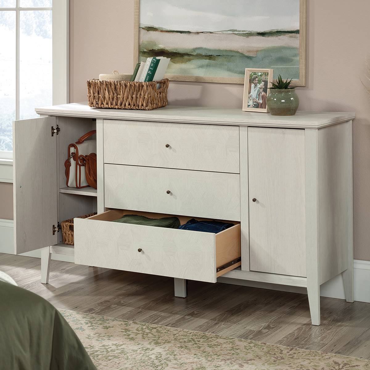 Sauder Larkin Ledge 6-Drawer Bedroom Dresser