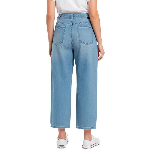 Petite d.jeans(R) High Rise Featherweight Wide Ankle Belt Jeans alternate view