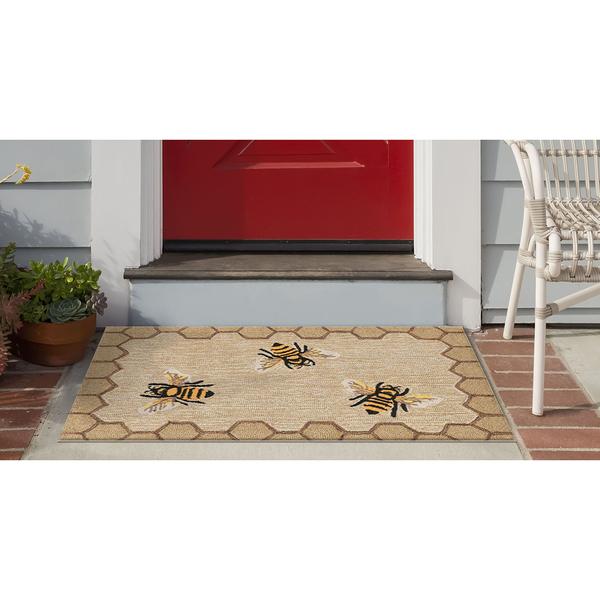 Liora Manne Frontporch Honeycomb Bee Indoor/Outdoor Accent Rug alternate view