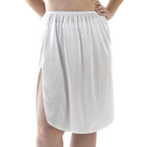 Womens Vanity Fair(R) 360 Petti 26in. Half Slip 11760