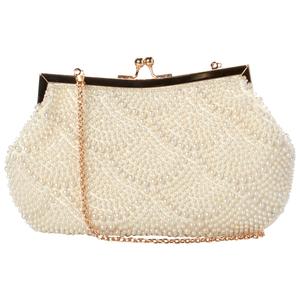 Jessica McClintock Pearl Kisslock Clutch