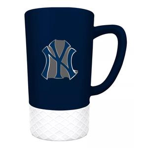 NY Yankees Jump Ceramic Mug