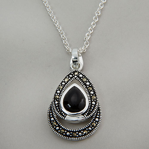 Marsala Silver Silver Plate Onyx Pendant Necklace