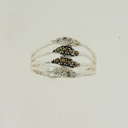 Marsala Clear Crystal Row Ring
