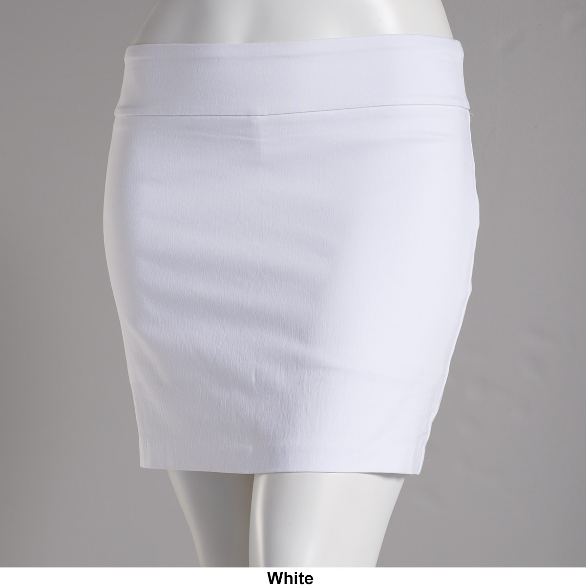 Womens Preswick & Moore(R) Solid Millenium Skort