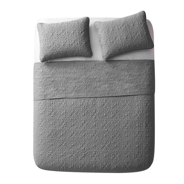 VCNY Home Caroline Embossed 3pc. Quilt Set alternate view
