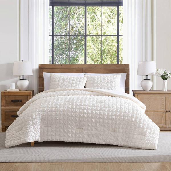 Tahari Luca Seersucker Grid 3pc. Comforter Set alternate view