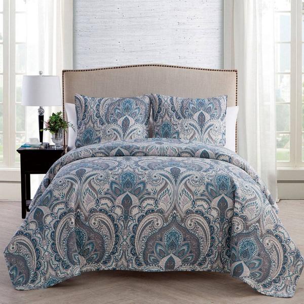 VCNY Home Lawrence Damask 3pc. Quilt Set