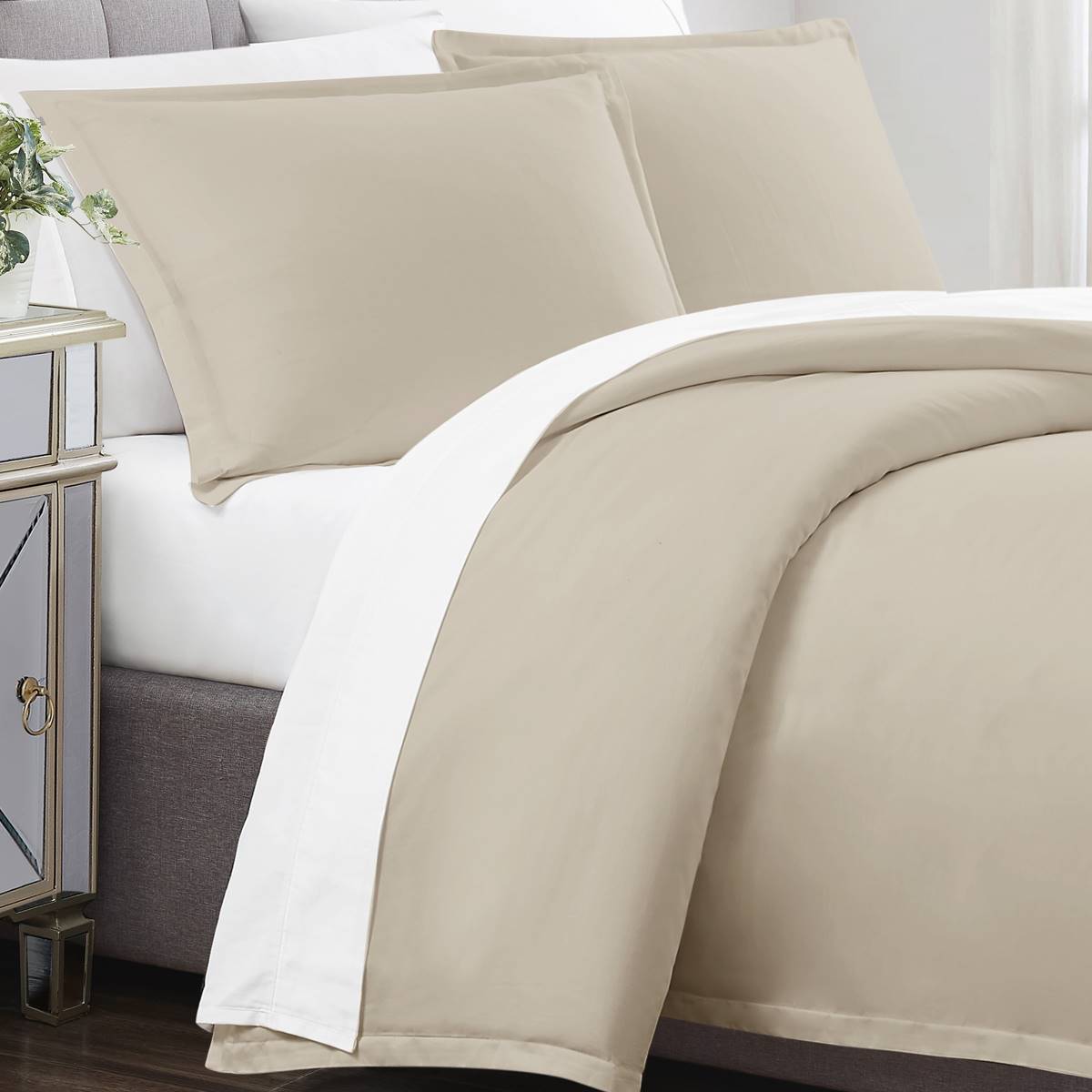 Charisma 310TC Classic Solid 3pc. Duvet Set