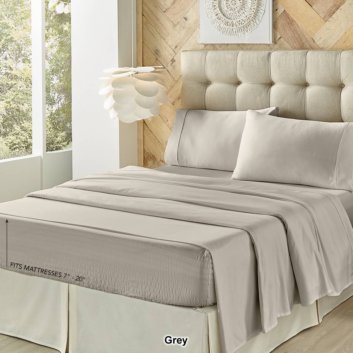 J. Queen New York Royal Fit Adjustable Bed Sheet Set