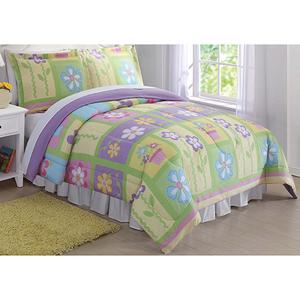 Kids My World Sweet Helena Reversible Comforter Set