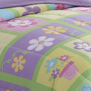 Kids My World Sweet Helena Reversible Comforter Set alternate view
