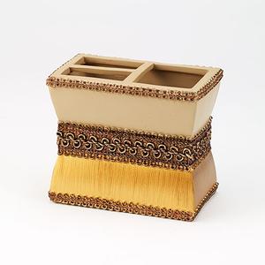 Avanti Braided Medallion Toothbrush Holder