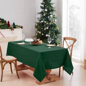 IZOD(R) Chadwick Tablecloth