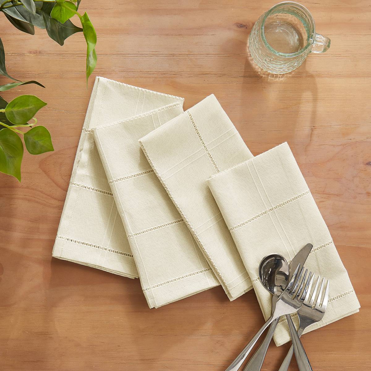 IZOD(R) Chadwick Lurex Napkins - Set Of 4