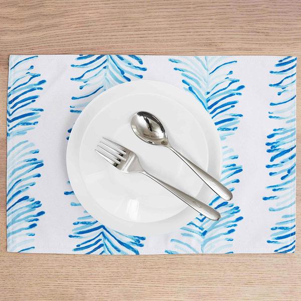IZOD(R) Seagrass Stripe Placemats - Set of 4 alternate view