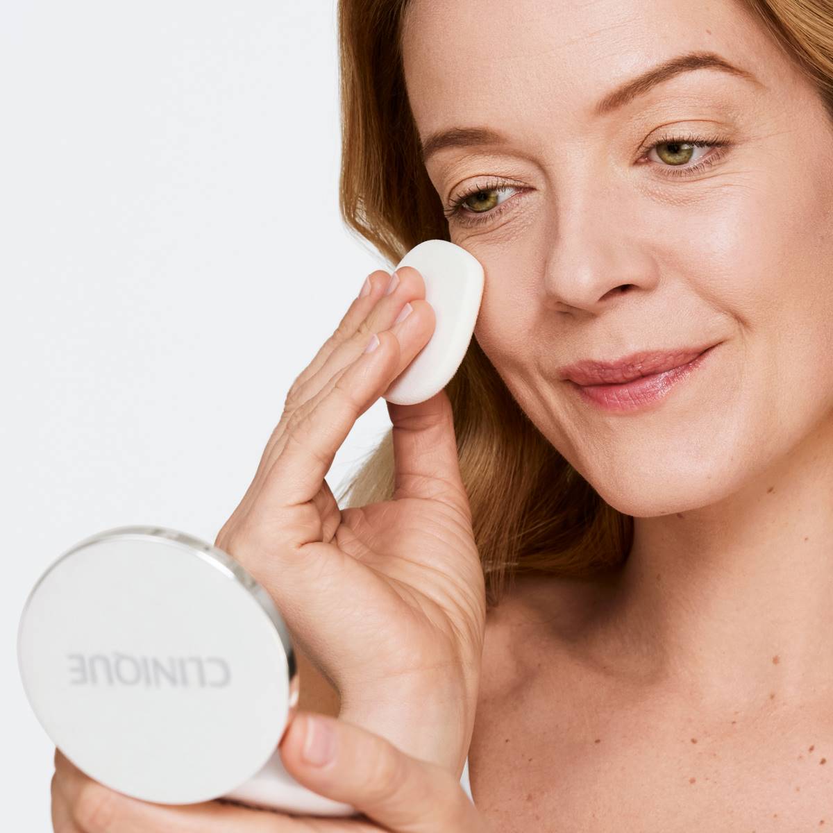 Clinique Beyond Perfecting(tm) Powder Foundation + Concealer