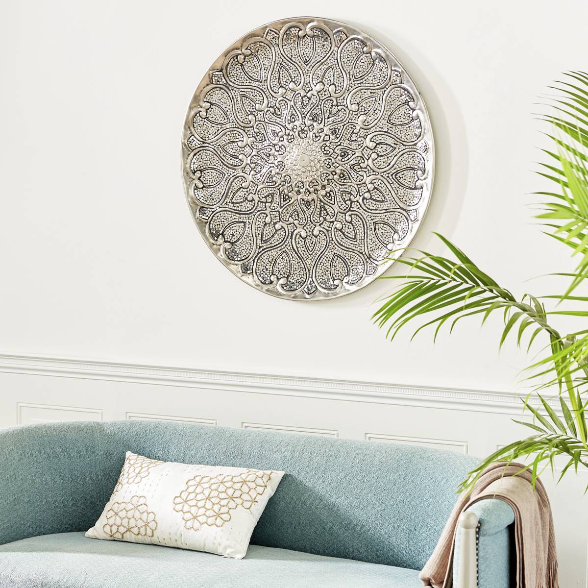 9th & Pike(R) Glam Ornamental Round Metallic Wall Decor