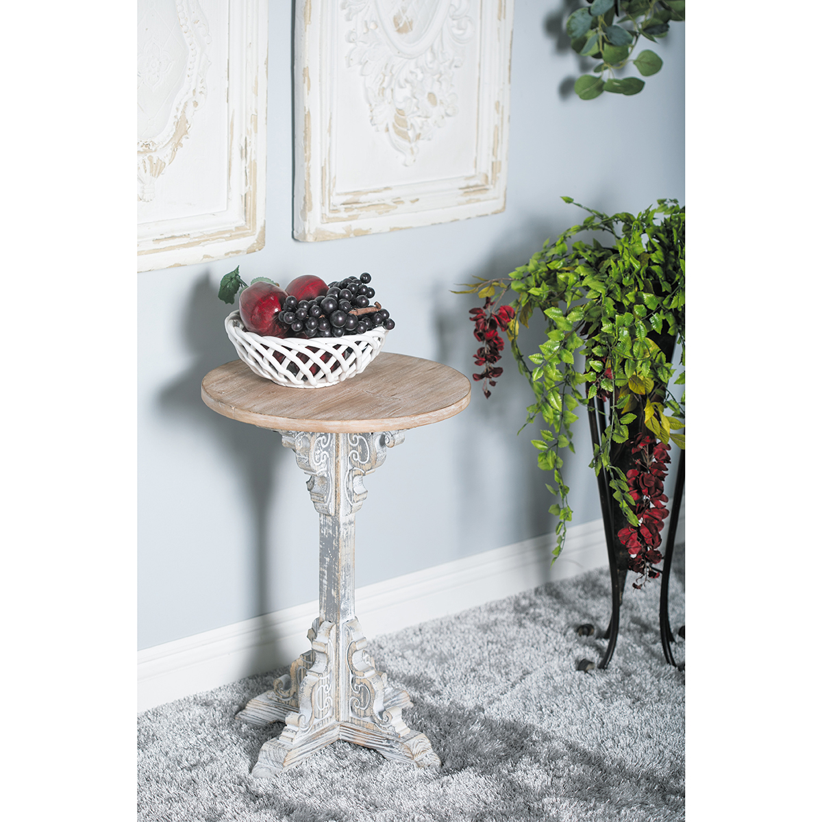 9th & Pike(R) Whitewash Chinese Fir Country Accent Table