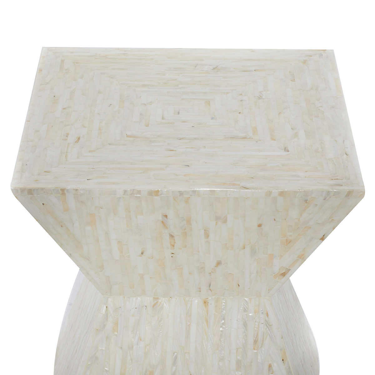 9th & Pike(R) Beige Mussel Shells And Wood Accent Table