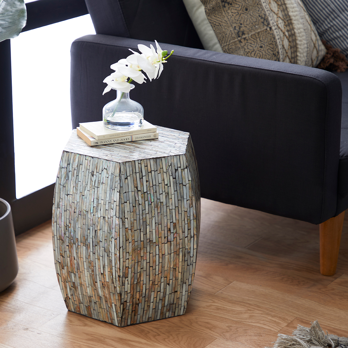 9th & Pike(R) Small Multi Shell And Wood Contemporary Accent Table