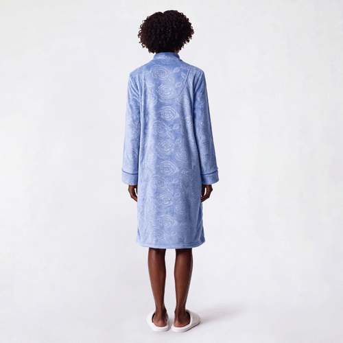Plus Size Jasmine Rose Floral Roses 3D Embossed Robe - Hydrangea alternate view