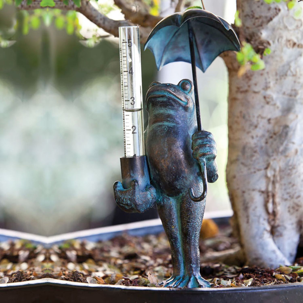 Evergreen Decorative Frog Rain Gauge
