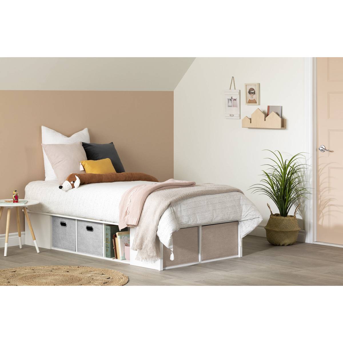 South Shore Flexible Platform Bed With Baskets