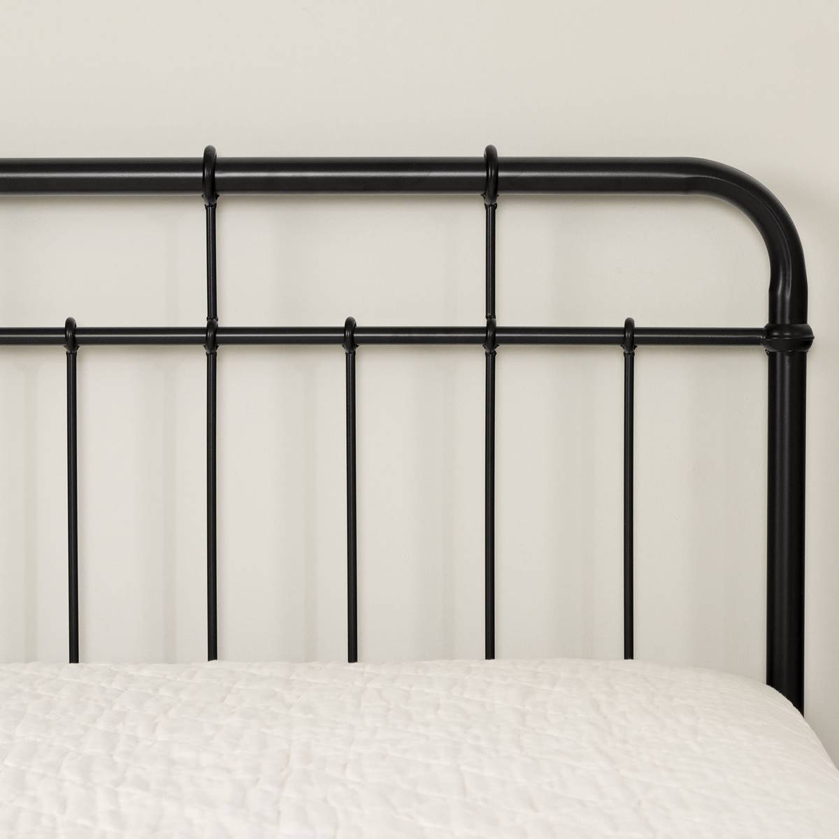 South Shore Tassio Pure Black Twin Metal Complete Bed Frame