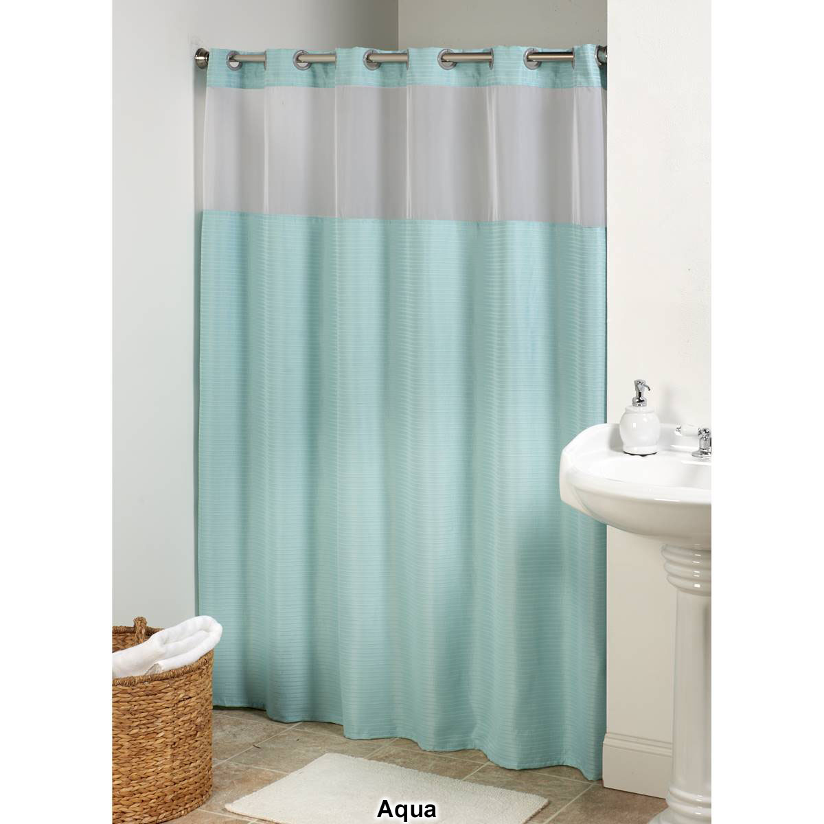 InstaCurtain Kadin Shower Curtain