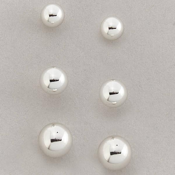 Design Collection Silver-Plated Graduated Ball Earrings Trio