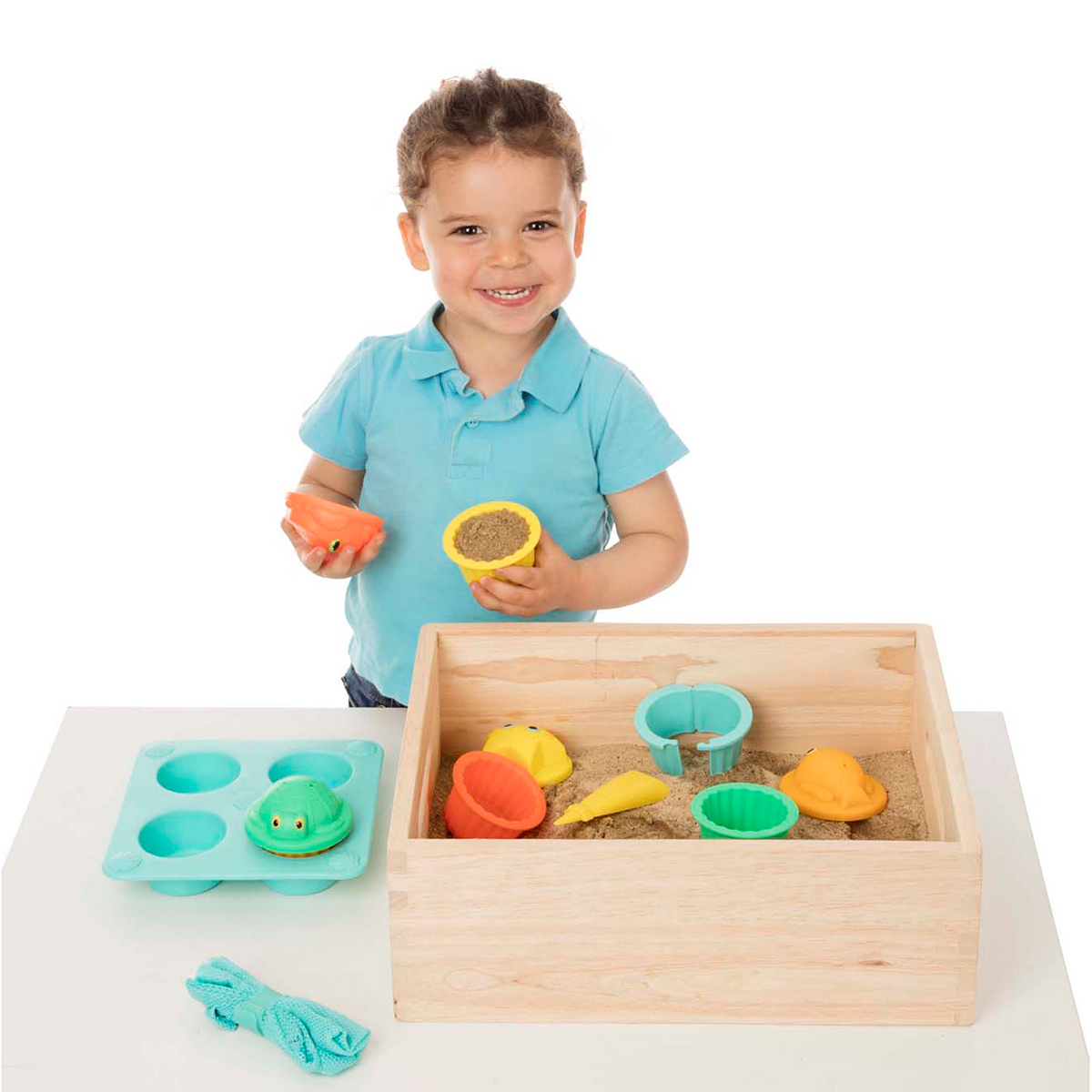 Melissa & Doug(R) Seaside Sidekicks Sand Cupcake Set