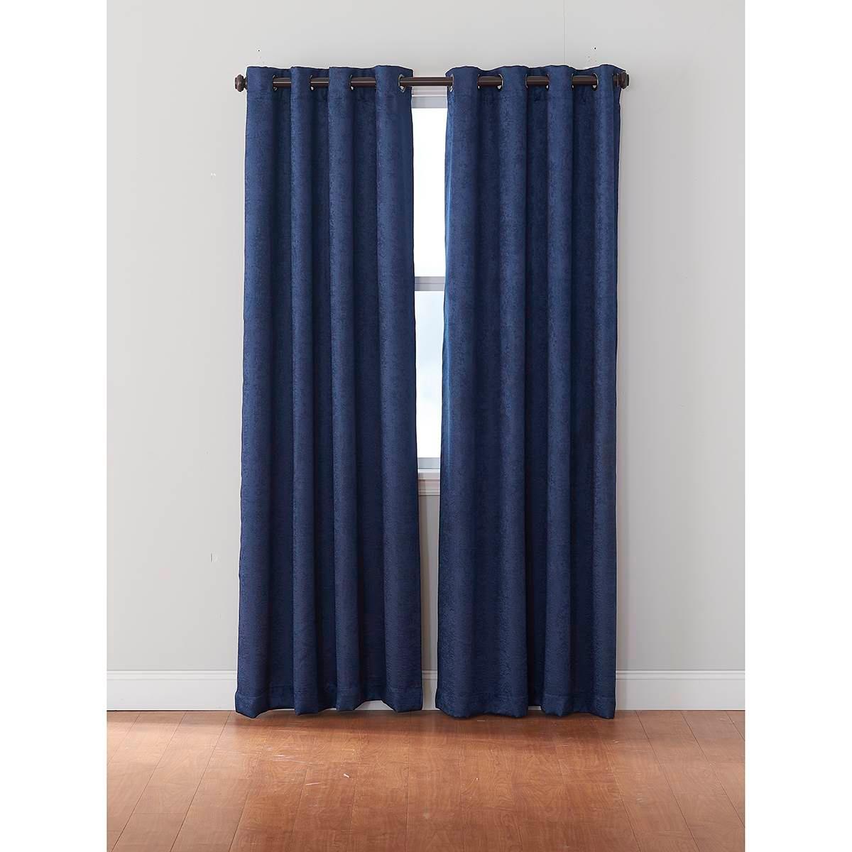 Spectra Embossed Grommet Blackout Panel