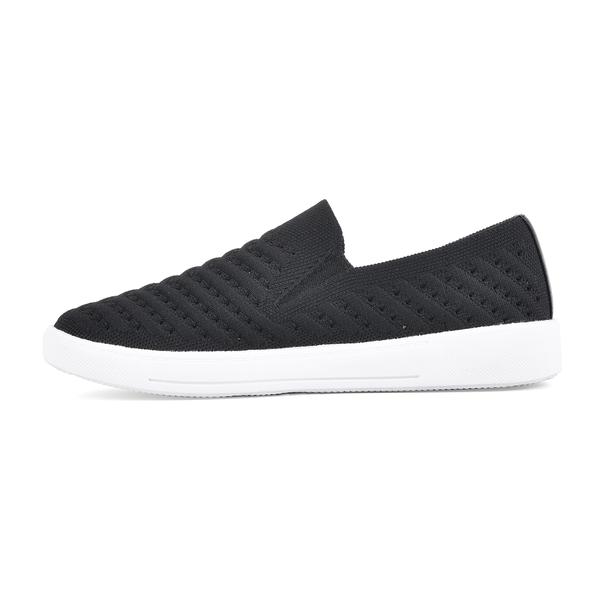 Womens White Mountain Courage Fashion Sneakers alternate view