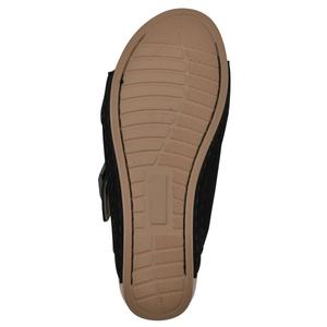 Womens White Mountain Fearful Footbed Sandals alternate view