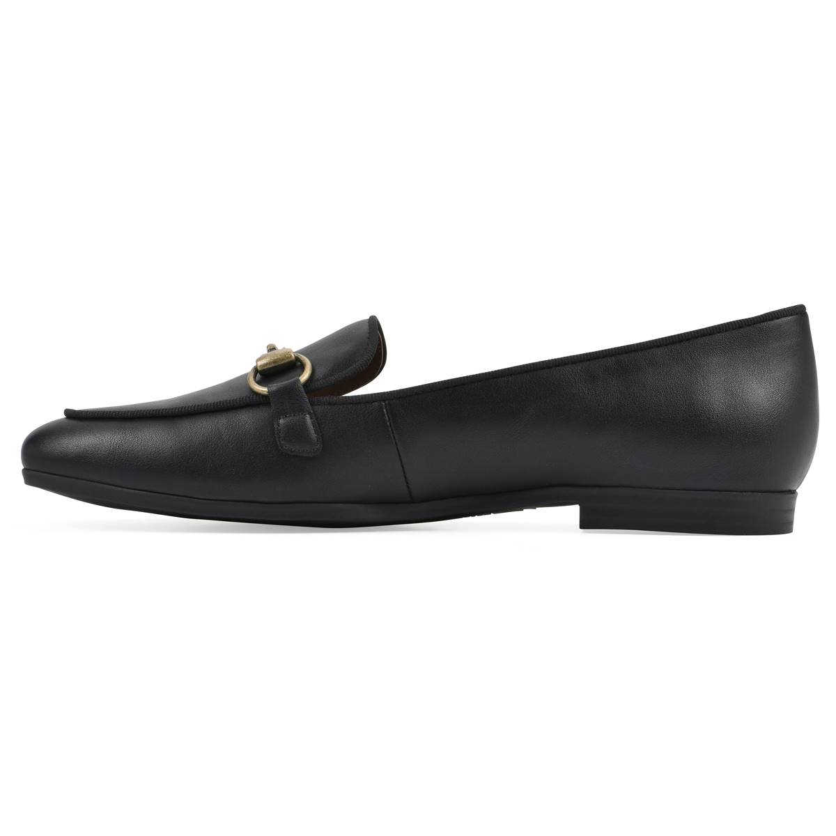 Womens White Mountain Nooks Loafers