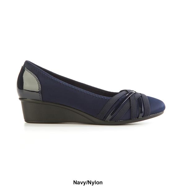 Womens Cliffs by White Mountain Bowie Wedged Heels alternate view