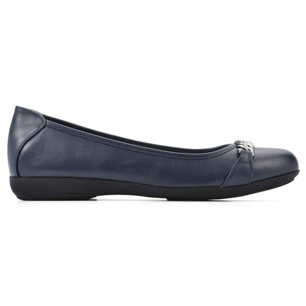 Womens Cliffs by White Mountain Charmed Flats alternate view