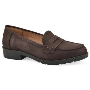 Womens Cliffs by White Mountain Galah Loafers
