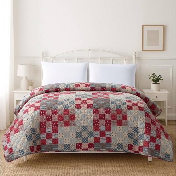 Ashley Cooper(tm) Pamela Print Quilt