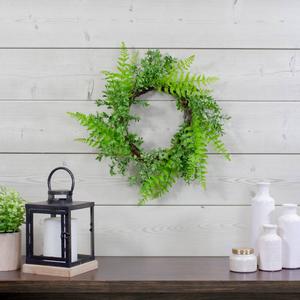 Northlight Artificial Fern Leaf Spring Wreath alternate view