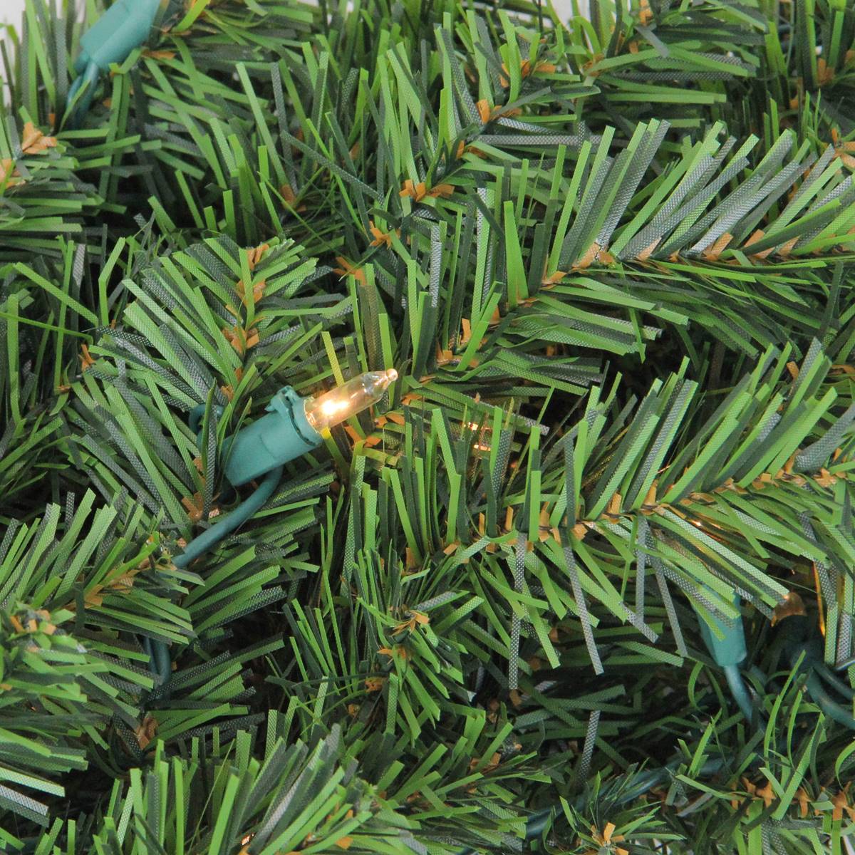 Northlight Seasonal 30in. Canadian Pine Teardrop Door Swag