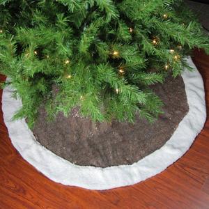 Northlight 47in. Paillette Sequins Round Christmas Tree Skirt alternate view