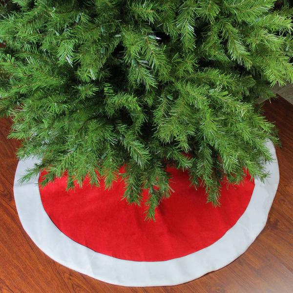 Northlight 48in. Traditional Red Tree Skirt alternate view