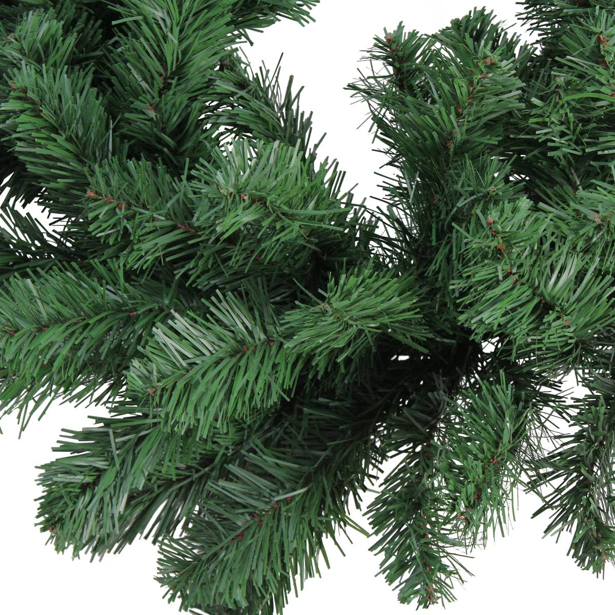 Northlight Seasonal 9ft. Spruce Artificial Christmas Garland