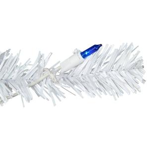 Northlight 6.5ft. Woodbury Artificial Christmas Tree alternate view