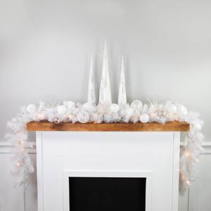 Northlight 9ft. Pre-Lit Alaskan Pine Christmas Garland alternate view