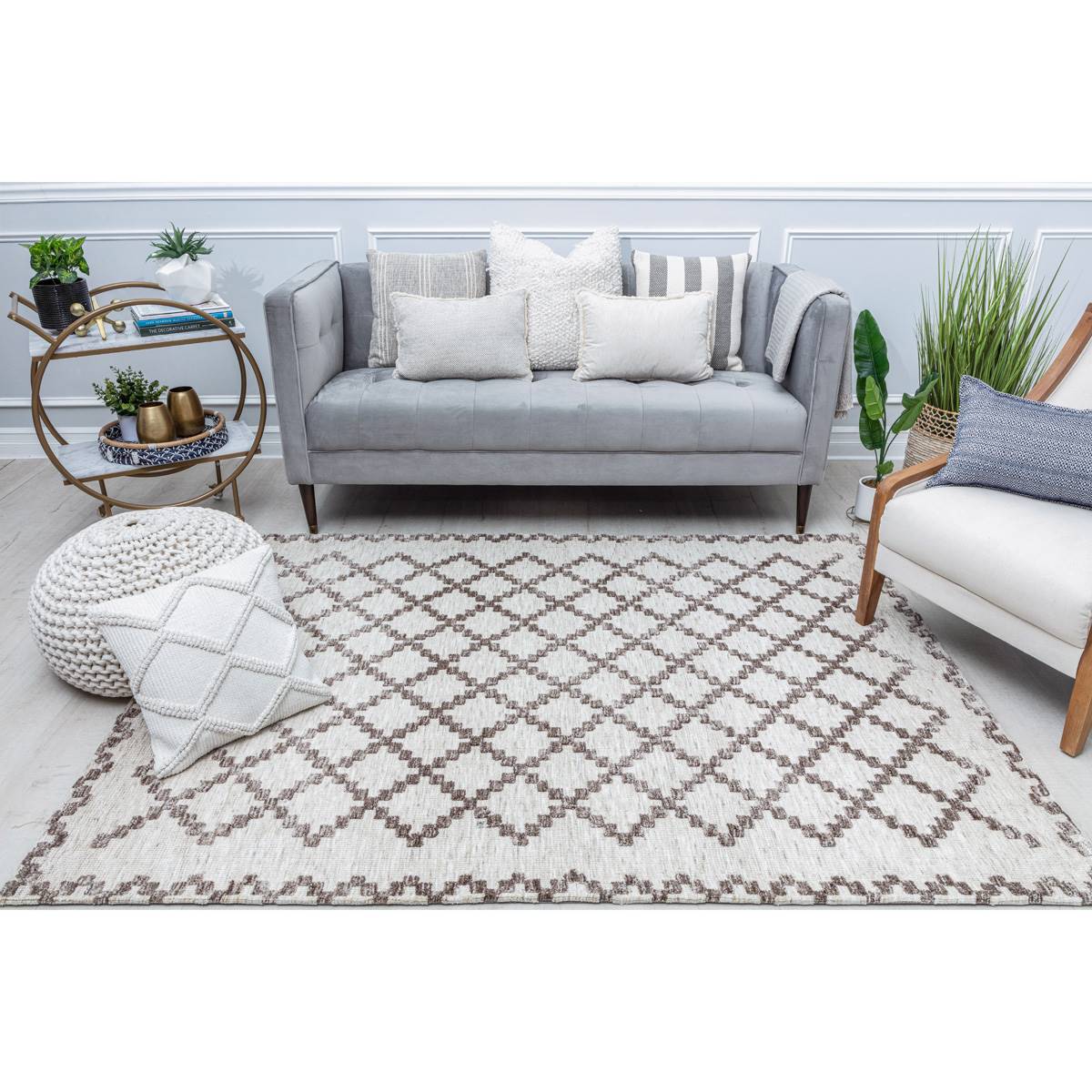 Rugs America(tm) Gianna Royal Ivory Rectangular Area Rug