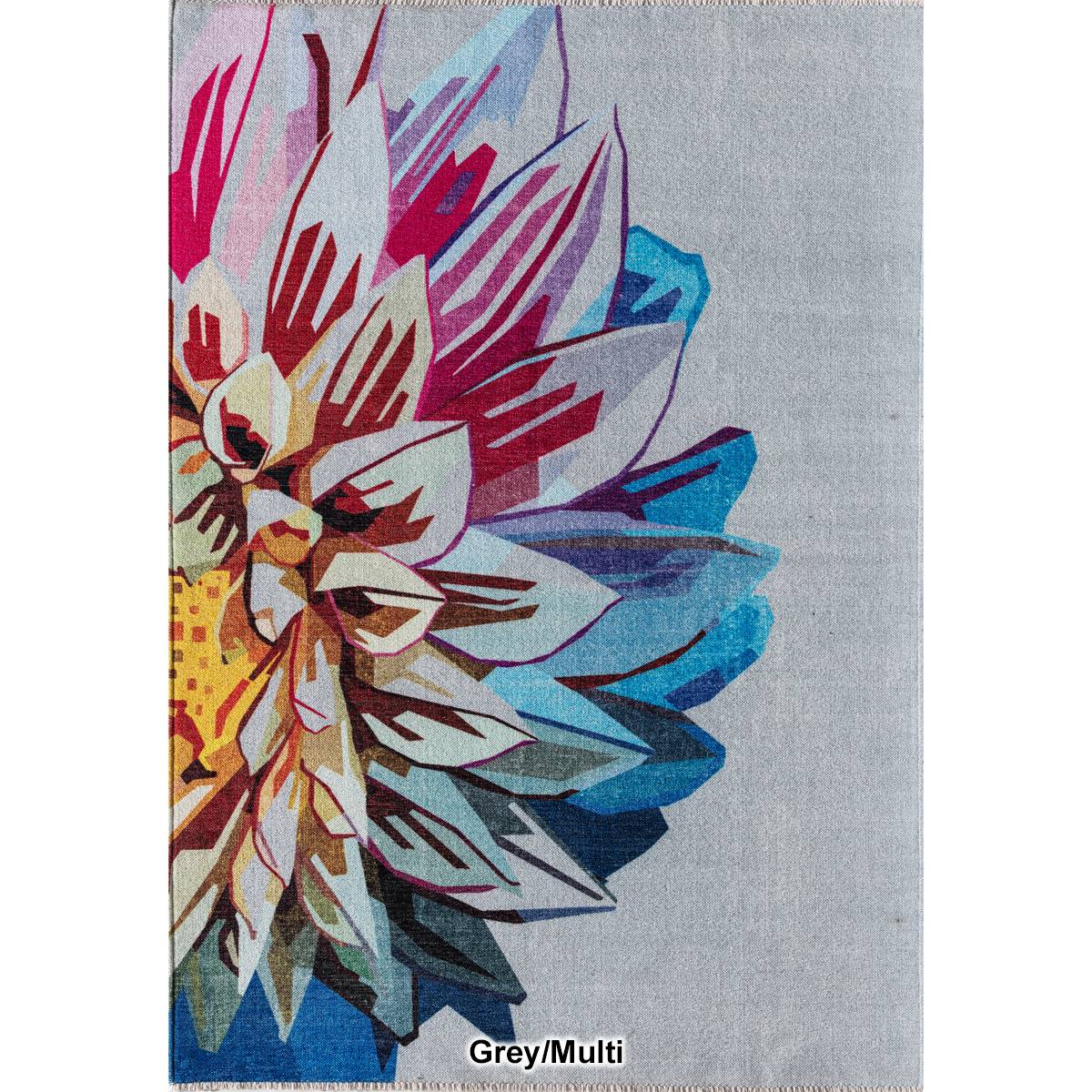 Elizabeth Sutton Maisie Large Flower Rectangular Area Rug